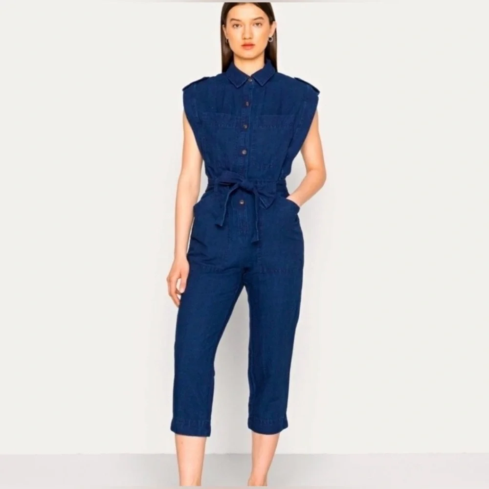 Banana Republic Indigo Utility Jumpsuit in a dark indigo blue denim XS, like new